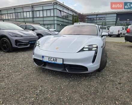 Серый Порше Тайкан, объемом двигателя 0 л и пробегом 89 тыс. км за 83888 $, фото 2 на Automoto.ua