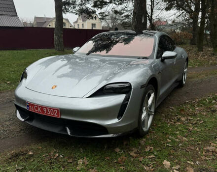 Серый Порше Тайкан, объемом двигателя 0 л и пробегом 55 тыс. км за 70000 $, фото 18 на Automoto.ua