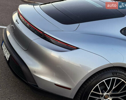 Серый Порше Тайкан, объемом двигателя 0 л и пробегом 82 тыс. км за 57500 $, фото 12 на Automoto.ua