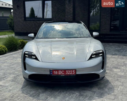 Порше Тайкан 2021 в Луцке на Automoto.ua Серый Порше Тайкан, объемом двигателя 0 л и пробегом 80 тыс. км за 47000 $, фото 3 на Automoto.ua