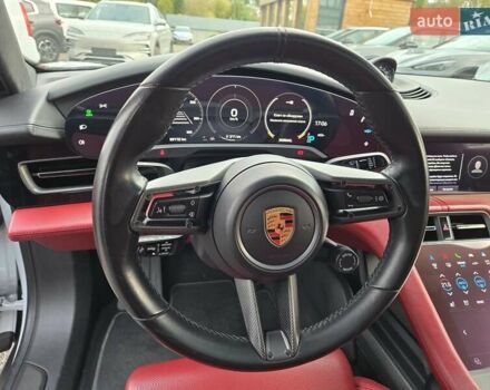 Серый Порше Тайкан, объемом двигателя 0 л и пробегом 89 тыс. км за 83888 $, фото 31 на Automoto.ua