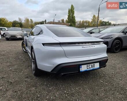 Серый Порше Тайкан, объемом двигателя 0 л и пробегом 89 тыс. км за 83888 $, фото 17 на Automoto.ua