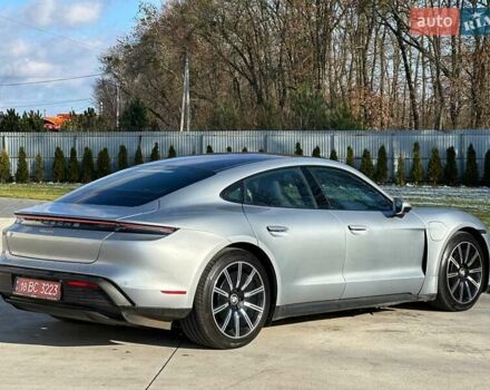 Серый Порше Тайкан, объемом двигателя 0 л и пробегом 80 тыс. км за 46600 $, фото 6 на Automoto.ua