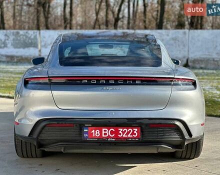 Серый Порше Тайкан, объемом двигателя 0 л и пробегом 80 тыс. км за 46600 $, фото 7 на Automoto.ua