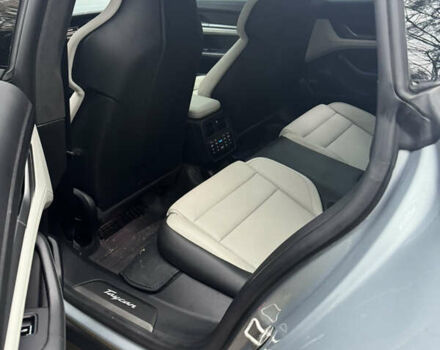 Серый Порше Тайкан, объемом двигателя 0 л и пробегом 55 тыс. км за 70000 $, фото 13 на Automoto.ua