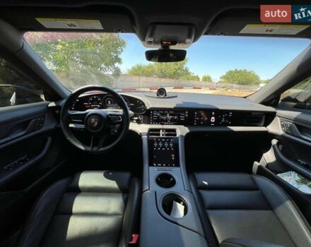 Сірий Порше Тайкан, об'ємом двигуна 0 л та пробігом 19 тис. км за 59900 $, фото 15 на Automoto.ua