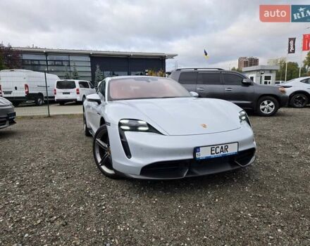 Серый Порше Тайкан, объемом двигателя 0 л и пробегом 89 тыс. км за 83888 $, фото 7 на Automoto.ua