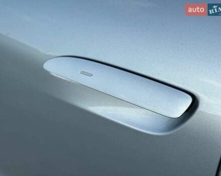 Серый Порше Тайкан, объемом двигателя 0 л и пробегом 80 тыс. км за 46600 $, фото 40 на Automoto.ua