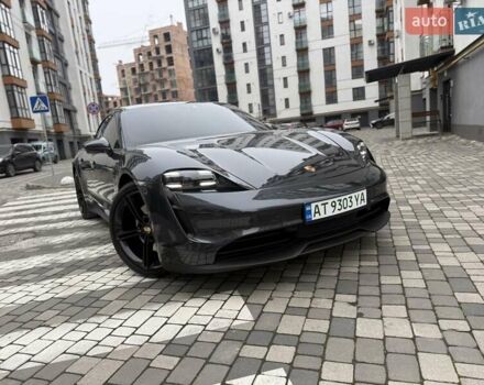 Серый Порше Тайкан, объемом двигателя 0 л и пробегом 53 тыс. км за 55000 $, фото 1 на Automoto.ua