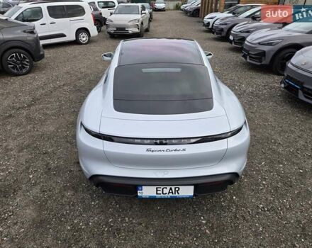 Серый Порше Тайкан, объемом двигателя 0 л и пробегом 89 тыс. км за 83888 $, фото 14 на Automoto.ua