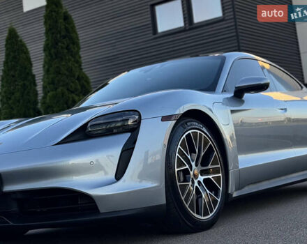 Серый Порше Тайкан, объемом двигателя 0 л и пробегом 82 тыс. км за 57500 $, фото 3 на Automoto.ua