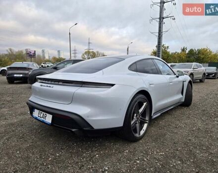 Серый Порше Тайкан, объемом двигателя 0 л и пробегом 89 тыс. км за 83888 $, фото 11 на Automoto.ua