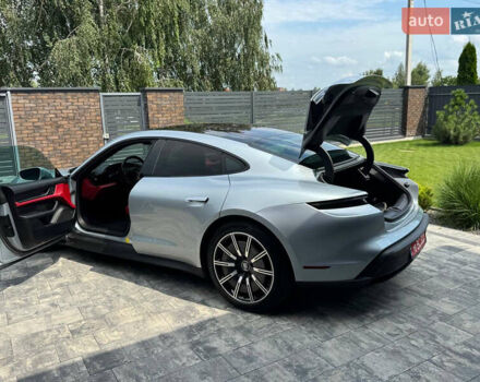 Порше Тайкан 2021 в Луцке на Automoto.ua Серый Порше Тайкан, объемом двигателя 0 л и пробегом 80 тыс. км за 47000 $, фото 14 на Automoto.ua