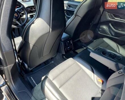 Сірий Порше Тайкан, об'ємом двигуна 0 л та пробігом 19 тис. км за 59900 $, фото 20 на Automoto.ua