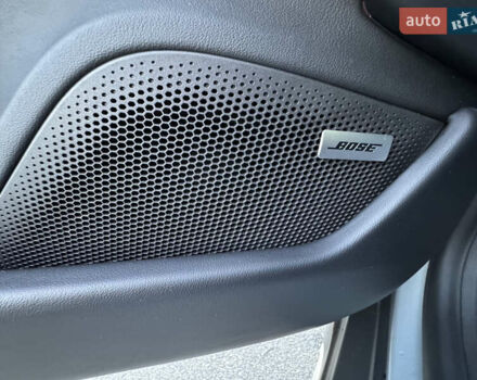 Серый Порше Тайкан, объемом двигателя 0 л и пробегом 114 тыс. км за 59500 $, фото 29 на Automoto.ua