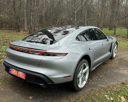 Серый Порше Тайкан, объемом двигателя 0 л и пробегом 55 тыс. км за 70000 $, фото 5 на Automoto.ua