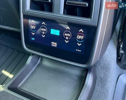 Сірий Порше Тайкан, об'ємом двигуна 0 л та пробігом 19 тис. км за 59900 $, фото 17 на Automoto.ua