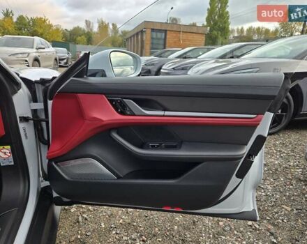 Серый Порше Тайкан, объемом двигателя 0 л и пробегом 89 тыс. км за 83888 $, фото 50 на Automoto.ua