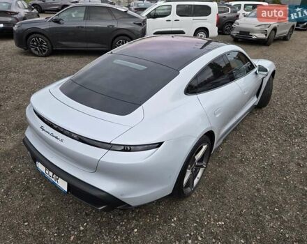 Серый Порше Тайкан, объемом двигателя 0 л и пробегом 89 тыс. км за 83888 $, фото 13 на Automoto.ua