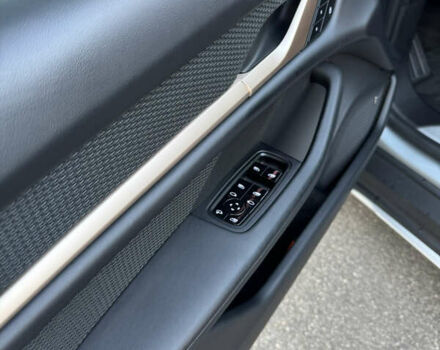 Серый Порше Тайкан, объемом двигателя 0 л и пробегом 114 тыс. км за 59500 $, фото 31 на Automoto.ua