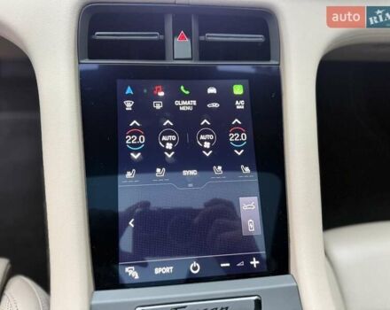 Серый Порше Тайкан, объемом двигателя 0 л и пробегом 53 тыс. км за 55000 $, фото 28 на Automoto.ua