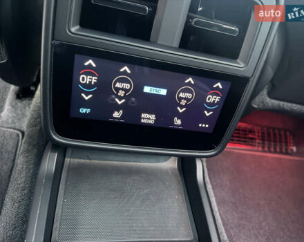 Серый Порше Тайкан, объемом двигателя 0 л и пробегом 114 тыс. км за 59500 $, фото 35 на Automoto.ua