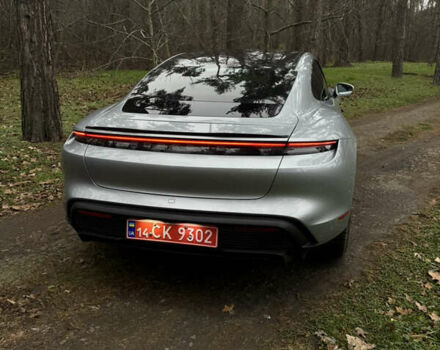 Серый Порше Тайкан, объемом двигателя 0 л и пробегом 55 тыс. км за 70000 $, фото 9 на Automoto.ua