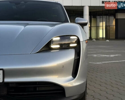 Серый Порше Тайкан, объемом двигателя 0 л и пробегом 82 тыс. км за 57500 $, фото 38 на Automoto.ua