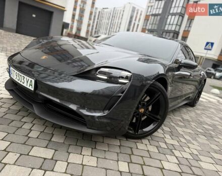 Серый Порше Тайкан, объемом двигателя 0 л и пробегом 53 тыс. км за 55000 $, фото 20 на Automoto.ua