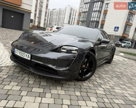 Серый Порше Тайкан, объемом двигателя 0 л и пробегом 53 тыс. км за 55000 $, фото 21 на Automoto.ua