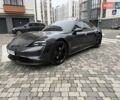 Серый Порше Тайкан, объемом двигателя 0 л и пробегом 53 тыс. км за 55000 $, фото 3 на Automoto.ua