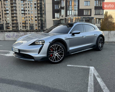 Серый Порше Тайкан, объемом двигателя 0 л и пробегом 114 тыс. км за 59500 $, фото 2 на Automoto.ua