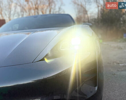 Серый Порше Тайкан, объемом двигателя 0 л и пробегом 63 тыс. км за 85000 $, фото 26 на Automoto.ua