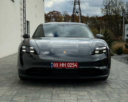Серый Порше Тайкан, объемом двигателя 0 л и пробегом 55 тыс. км за 52400 $, фото 21 на Automoto.ua