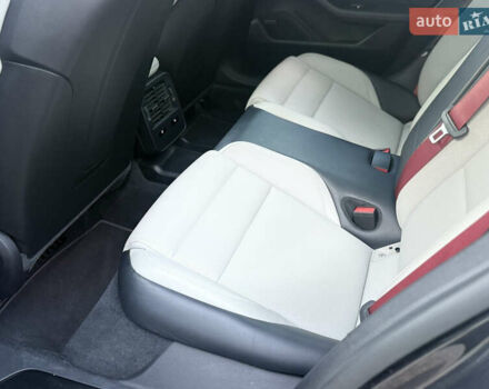 Серый Порше Тайкан, объемом двигателя 0 л и пробегом 63 тыс. км за 85000 $, фото 33 на Automoto.ua