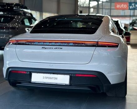 Серый Порше Тайкан, объемом двигателя 0 л и пробегом 10 тыс. км за 93000 $, фото 4 на Automoto.ua