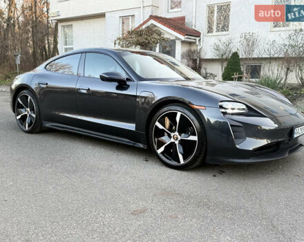 Серый Порше Тайкан, объемом двигателя 0 л и пробегом 63 тыс. км за 85000 $, фото 19 на Automoto.ua