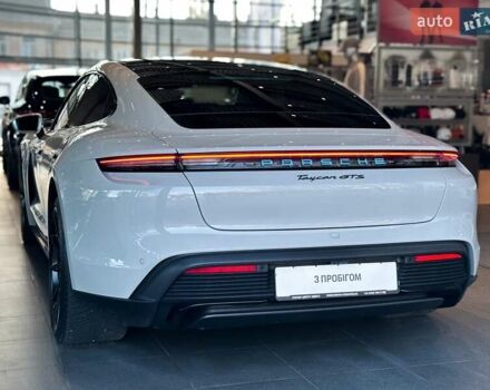 Серый Порше Тайкан, объемом двигателя 0 л и пробегом 10 тыс. км за 93000 $, фото 6 на Automoto.ua