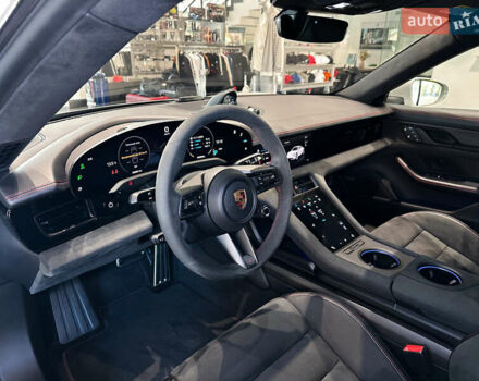 Серый Порше Тайкан, объемом двигателя 0 л и пробегом 10 тыс. км за 93000 $, фото 15 на Automoto.ua