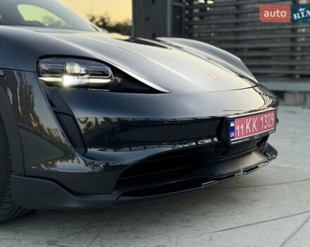 Серый Порше Тайкан, объемом двигателя 0 л и пробегом 63 тыс. км за 72100 $, фото 14 на Automoto.ua