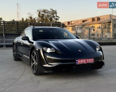 Серый Порше Тайкан, объемом двигателя 0 л и пробегом 63 тыс. км за 72100 $, фото 3 на Automoto.ua