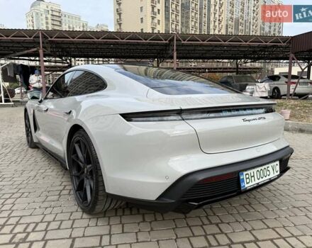 Серый Порше Тайкан, объемом двигателя 0 л и пробегом 10 тыс. км за 92000 $, фото 3 на Automoto.ua