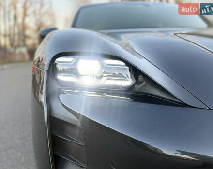 Серый Порше Тайкан, объемом двигателя 0 л и пробегом 63 тыс. км за 85000 $, фото 27 на Automoto.ua