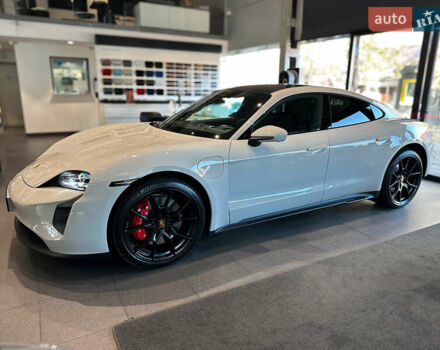 Серый Порше Тайкан, объемом двигателя 0 л и пробегом 10 тыс. км за 93000 $, фото 7 на Automoto.ua