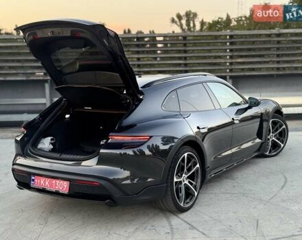 Серый Порше Тайкан, объемом двигателя 0 л и пробегом 63 тыс. км за 72100 $, фото 61 на Automoto.ua