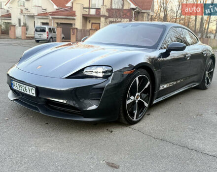 Серый Порше Тайкан, объемом двигателя 0 л и пробегом 63 тыс. км за 85000 $, фото 6 на Automoto.ua
