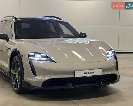 Серый Порше Тайкан, объемом двигателя 0 л и пробегом 9 тыс. км за 175379 $, фото 12 на Automoto.ua