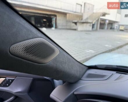 Серый Порше Тайкан, объемом двигателя 0 л и пробегом 24 тыс. км за 180000 $, фото 13 на Automoto.ua