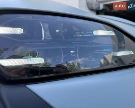 Серый Порше Тайкан, объемом двигателя 0 л и пробегом 24 тыс. км за 180000 $, фото 7 на Automoto.ua