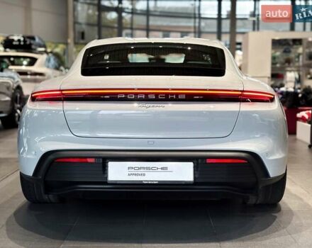 Серый Порше Тайкан, объемом двигателя 0 л и пробегом 5 тыс. км за 104000 $, фото 5 на Automoto.ua